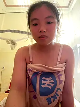 viluna online show from October 8, 4:54 am