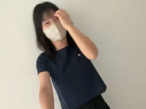hikiwarinatto xoxo online show from June 18, 1:39 am