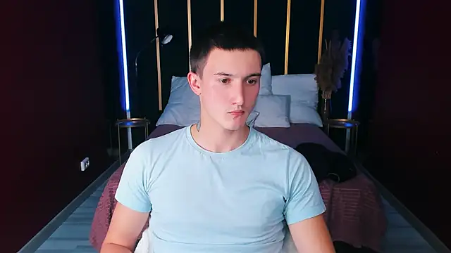 David  Diamond online show from September 15, 8:31 pm