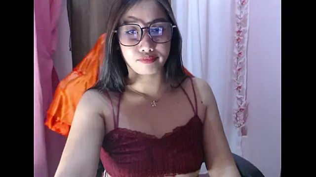 Snapshot of Chubby_HotLady chatting on November 13, 5:45 pm Chubby HotLady online show from November 13, 5:45 pm