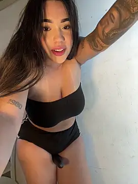 SofiaWildee online show from February 17, 2:41 am