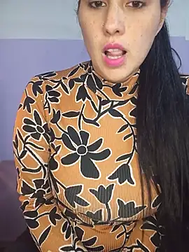 kariciasecreta online show from May 24, 12:15 am
