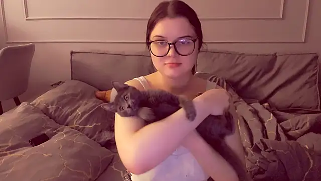 Snapshot of Isabellaprincess chatting on November 11, 6:19 pm Isabellaprincess online show from November 11, 6:19 pm