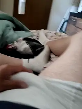 Snapshot of boxerundsocken91 chatting on September 22, 3:36 pm boxerundsocken91 online show from September 22, 3:36 pm