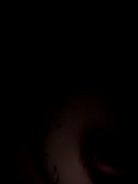 Snapshot of Sum1sDahtr chatting on October 2, 7:04 am Sum1sDahtr online show from October 2, 7:04 am