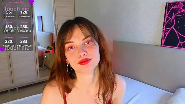 LisaDrake online show from November 19, 7:03 pm