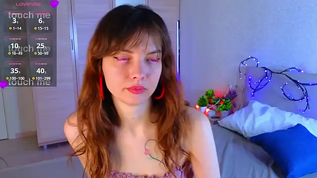 LisaDrake online show from November 21, 7:34 pm