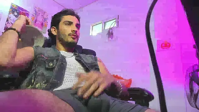 Snapshot of LovexJuxn_ chatting on October 30, 1:01 pm LovexJuxn  online show from October 30, 1:01 pm