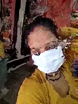 Snapshot of Manvi_tyagi chatting on October 13, 5:40 am Manvi tyagi online show from October 13, 5:40 am