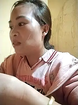 tuyetnhi-00 online show from October 16, 4:57 am