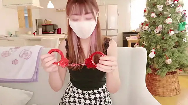 SUZU 1201 online show from November 18, 12:05 am