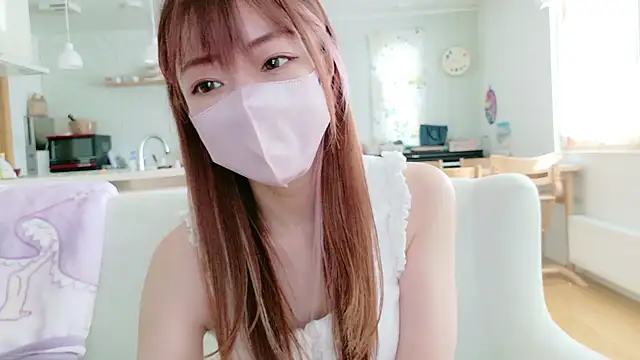 SUZU 1201 online show from February 12, 12:38 am