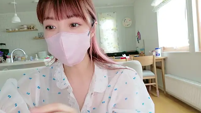 SUZU 1201 online show from July 19, 1:42 am