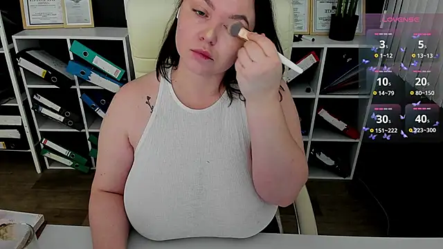  feel me  online show from February 26, 1:37 am