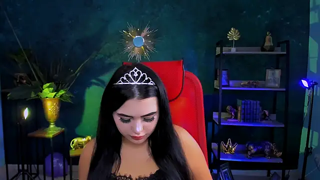 NaomiWilsons online show from November 6, 8:26 am