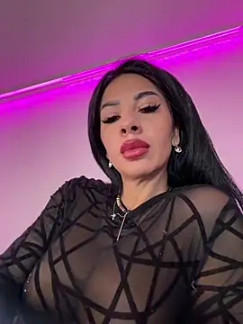 RileyNox online show from March 18, 5:32 am