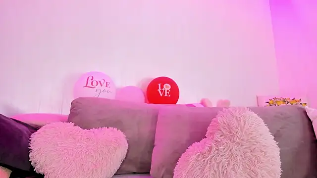 RileyNox online show from April 27, 3:15 am