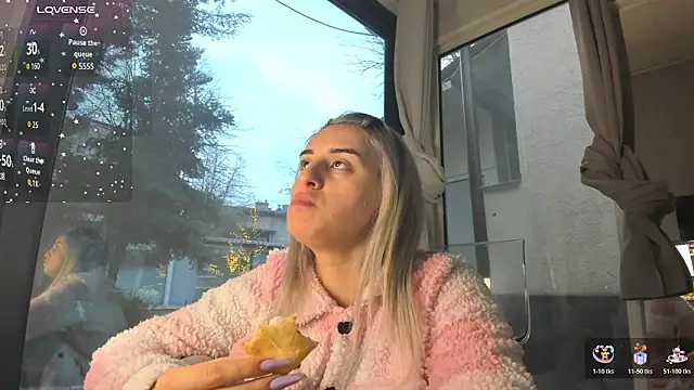 Ella Vee online show from February 9, 6:17 am