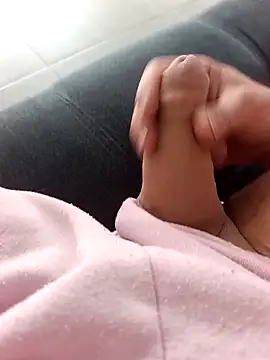 kirikou0644 online show from March 11, 4:24 pm