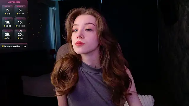 Snapshot of AstraMist chatting on March 8, 12:20 pm AstraMist online show from March 8, 12:20 pm