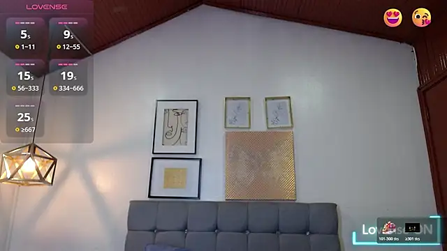  naomi s online show from March 10, 1:49 pm