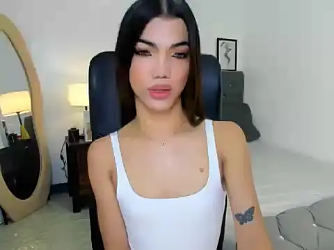 CassieSommereux online show from November 25, 9:26 pm