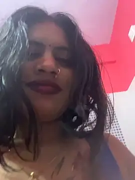 Snapshot of V-Hot-Sweti chatting on November 2, 9:28 pm V-Hot-Sweti online show from November 2, 9:28 pm