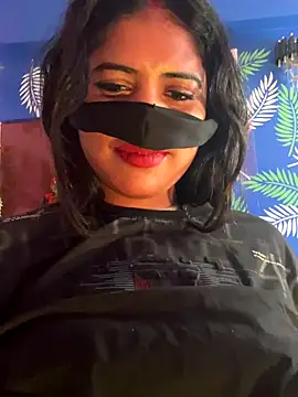 Snapshot of V-Hot-Sweti chatting on November 12, 5:19 am V-Hot-Sweti online show from November 12, 5:19 am