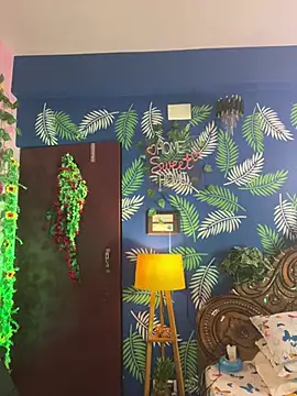 Snapshot of V-Hot-Sweti chatting on January 12, 4:34 pm V-Hot-Sweti online show from January 12, 4:34 pm