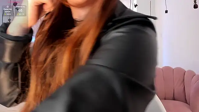 melissa es online show from October 31, 12:39 pm