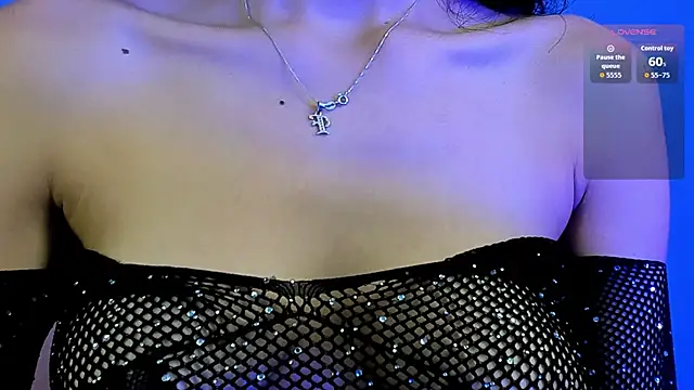 emycarver09 online show from February 10, 10:52 am