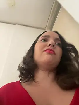 Snapshot of cloeX_c chatting on February 14, 5:21 pm cloeX c online show from February 14, 5:21 pm