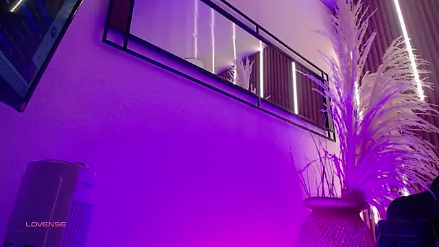 ArianaSantana online show from November 12, 12:49 pm