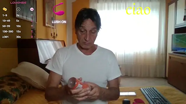 Snapshot of lattediyak chatting on July 11, 5:54 am lattediyak online show from July 11, 5:54 am