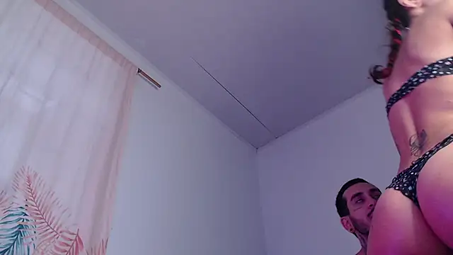 Tyler2y luna online show from October 9, 5:44 pm