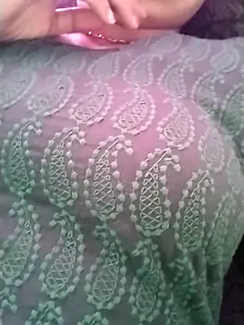 NehaQn online show from September 17, 9:00 am