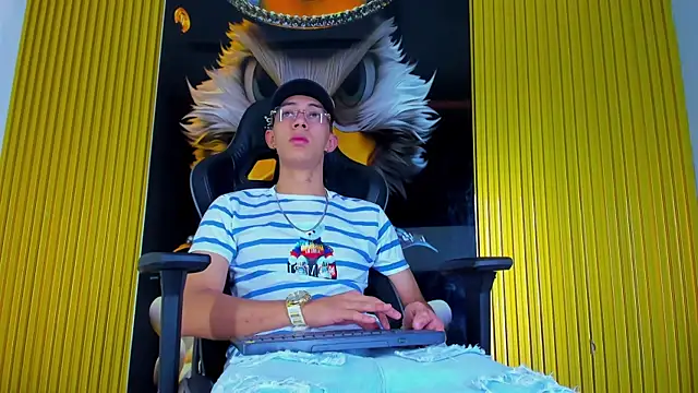 Dante Brown1  online show from November 20, 8:30 pm