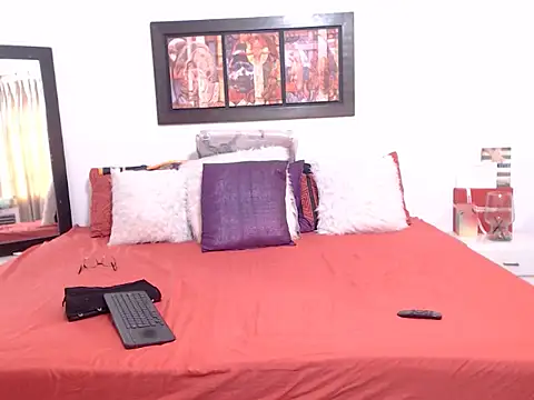 OSHYRIS online show from November 10, 12:37 pm