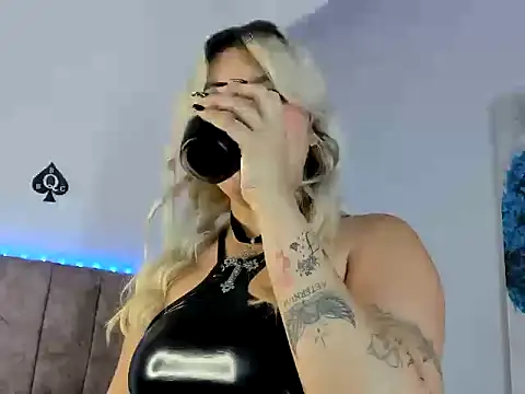 naomi sanz online show from April 4, 11:08 am