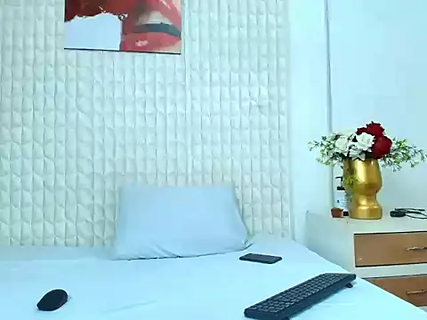 LuigiMarchetti online show from October 11, 7:45 pm