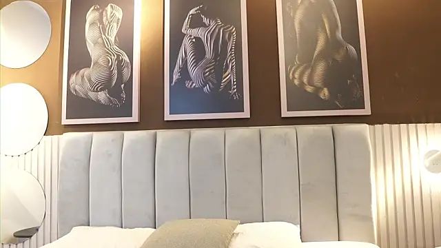 Tayler Kim online show from December 21, 4:25 pm