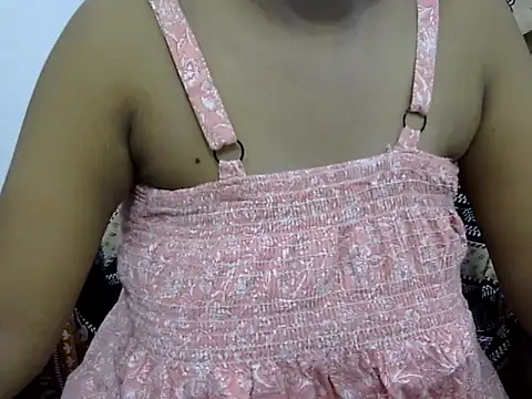 Hott Noor online show from September 9, 2:49 pm