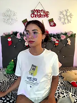 Im Lyan online show from December 13, 7:53 pm