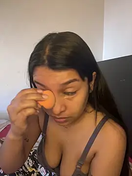  Chloe Smith online show from March 17, 5:16 pm