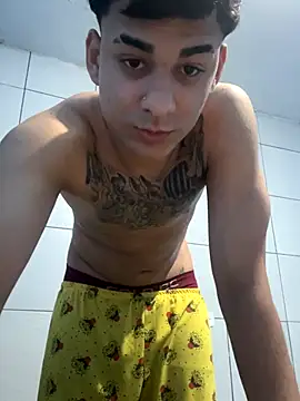 Snapshot of condenovin chatting on November 9, 7:12 pm condenovin online show from November 9, 7:12 pm