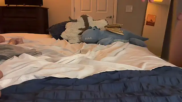 AshenBayou online show from September 19, 3:30 am