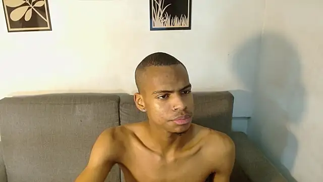 criss zuri online show from October 10, 11:53 am