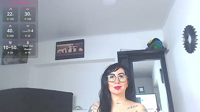 Vicky hotmilf online show from May 15, 11:17 am