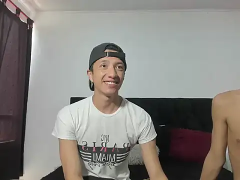 mhatias  online show from September 20, 4:19 pm