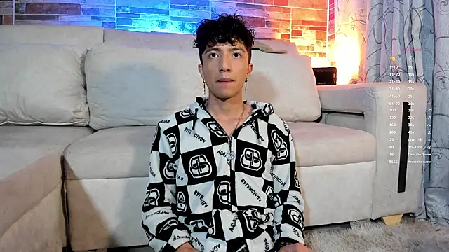 mhatias  online show from February 4, 3:23 am